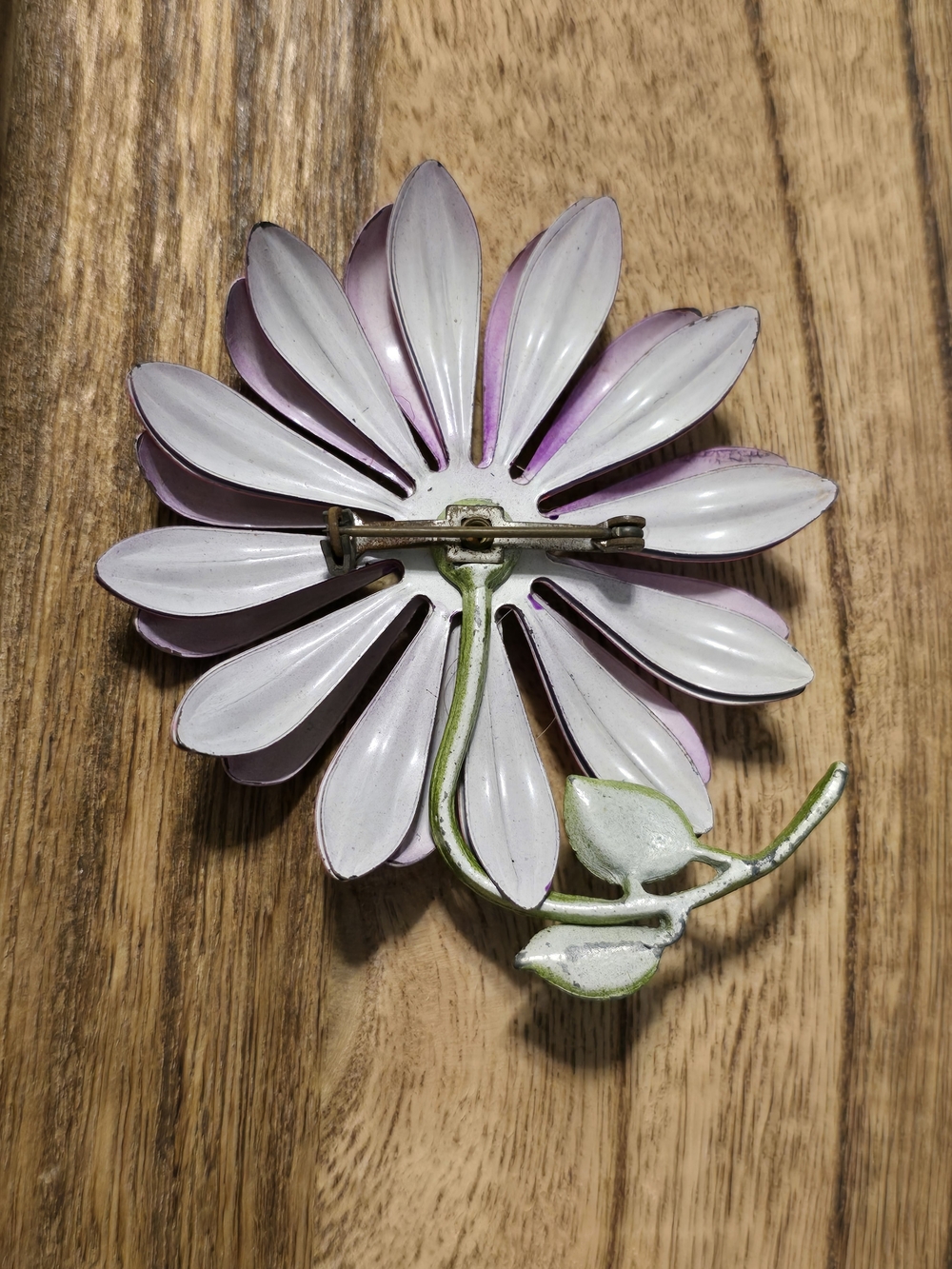 Vintage Enamel Purple and Pink Floral Pin Brooch - Picture 2 of 2